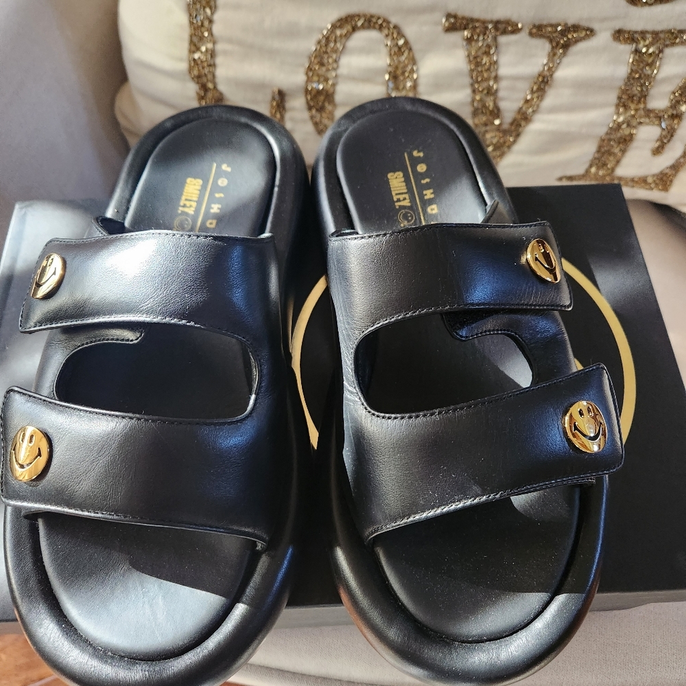 JOSHUAS SMILEY Leather sandals🎁